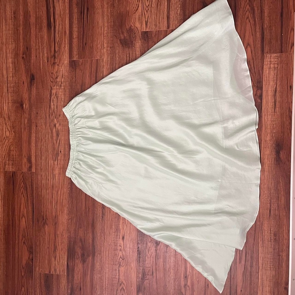 Vince Silk Midi Skirt Pastel Mint Green Women XS Minimalist Quiet Luxury Classic - Picture 5 of 6